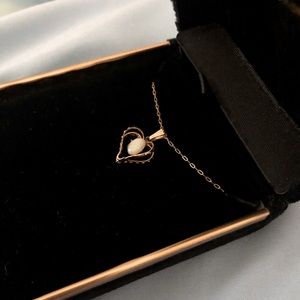 Harstans Jewelers Gold Heart Necklace